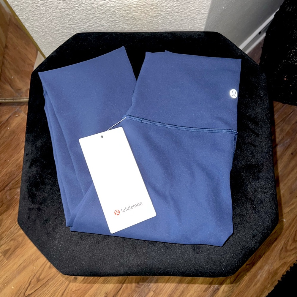 Lululemon wunder leggings “28 size 4